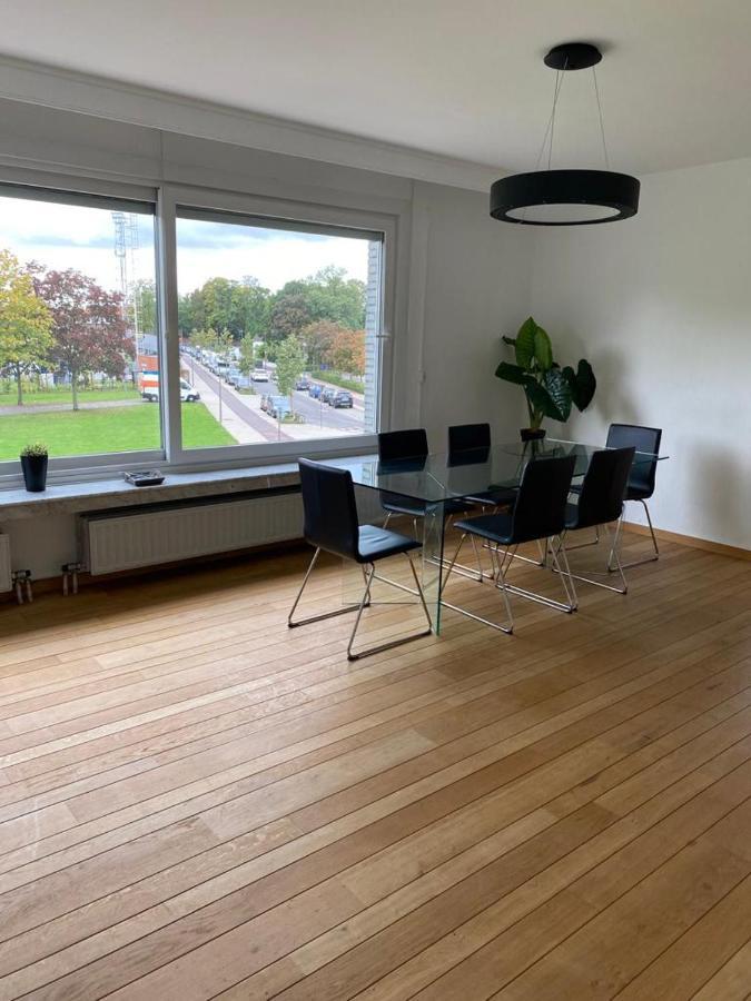 Lichtrijk Mooi Appartement Met Zicht Op Hof Van Roosendael Antwerp Exterior photo